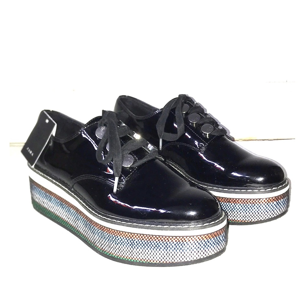 New with tags Zara paten leather platform shoe